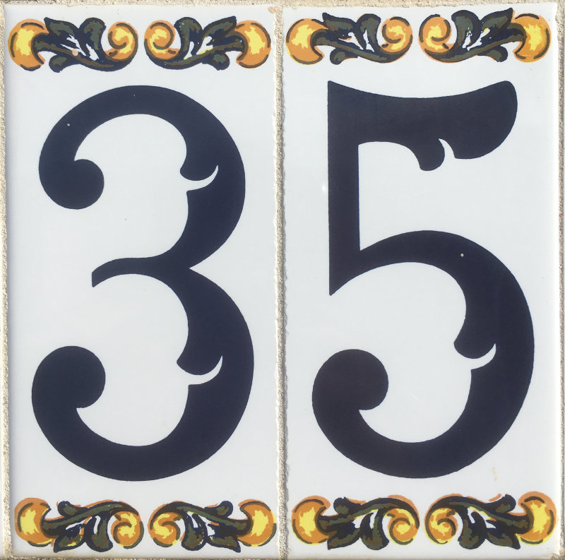 Photo of the number 35